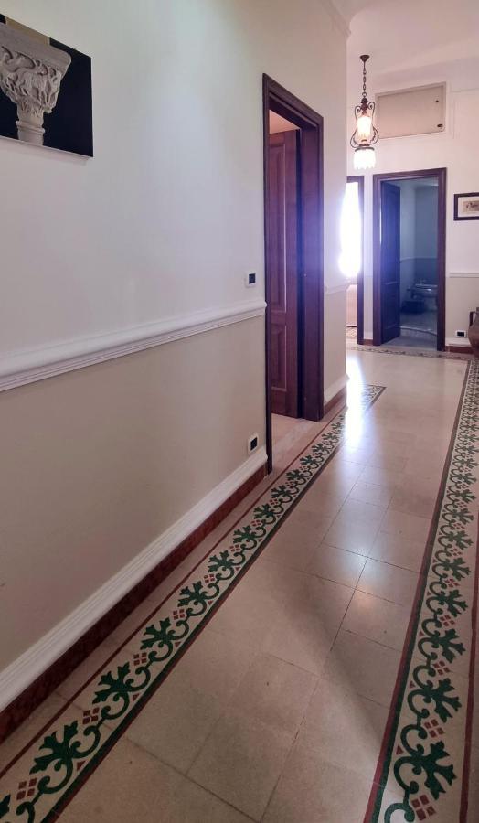 Dimora Ventimiglia Apartment เชฟาลู ภายนอก รูปภาพ