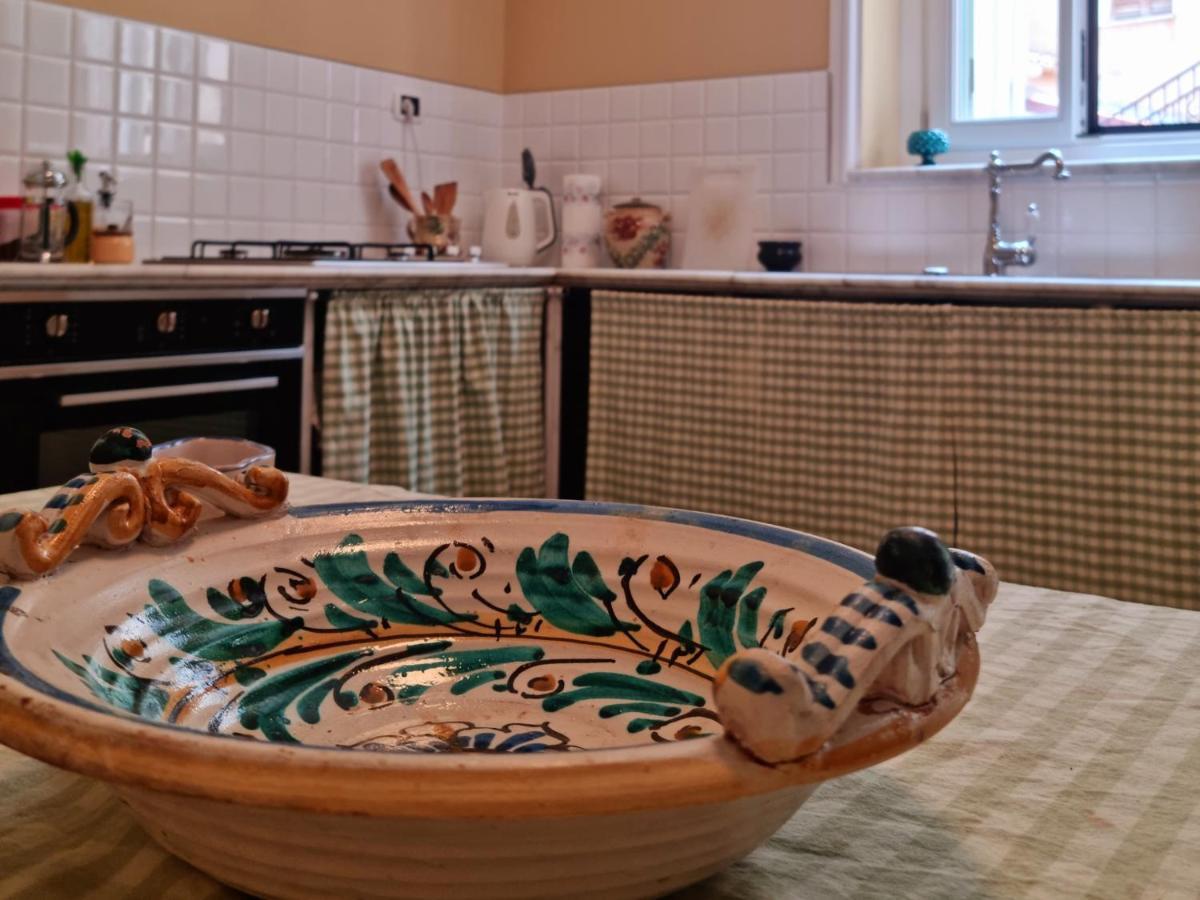 Dimora Ventimiglia Apartment เชฟาลู ภายนอก รูปภาพ
