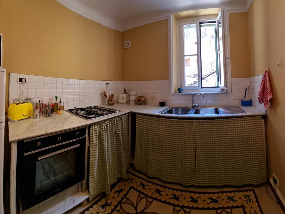 Dimora Ventimiglia Apartment เชฟาลู ภายนอก รูปภาพ